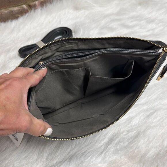 Gray Zipper Clutch Crossbody Bag NEW - Picture 3 of 6